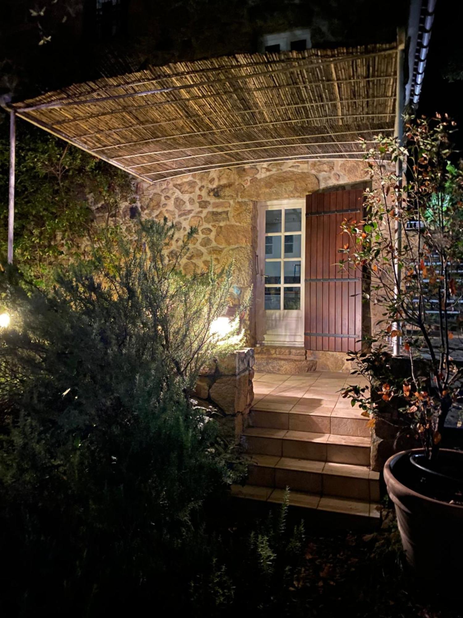 Entre Mer & Maquis, L'Ame De La Corse En Gites De Charme Avec Jacuzzi, Proche Ajaccio Peri Exterior photo